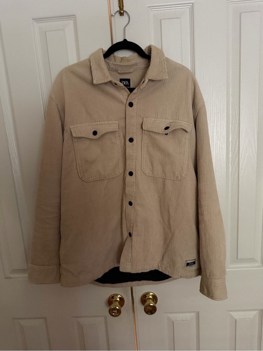 Zara Men  Beige Corduroy Overshirt Jacket.  Snaps up the front.